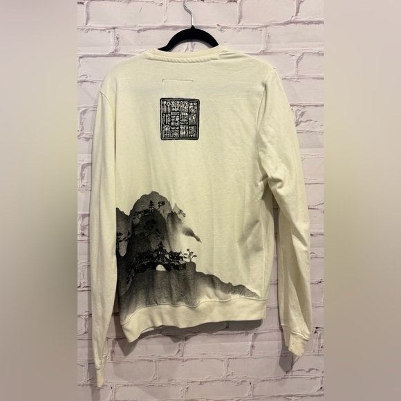 Blind Rooster Graphic Wraparound Crewneck Sweatshirt Sugar Swizzle Kanji Medium - Picture 5 of 7